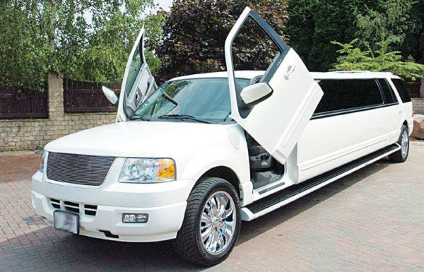 Shopping Trip Limo Hire Leeds