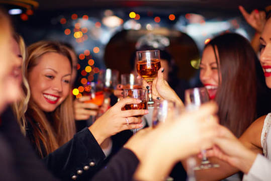 LIMO HIRE FOR NIGHT OUTS IN LEEDS